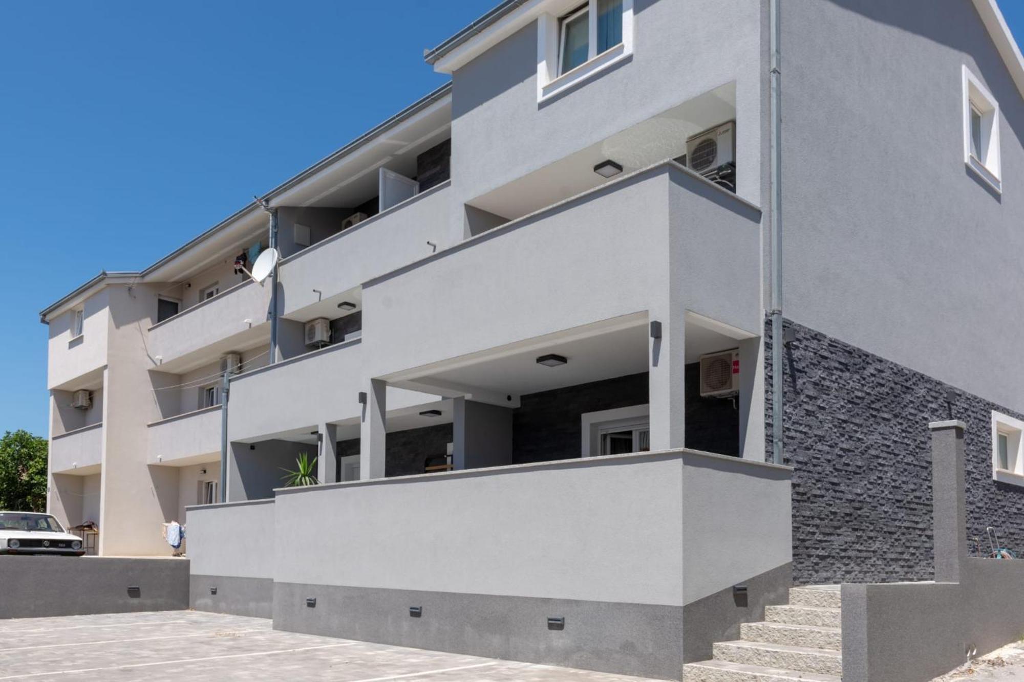 Apartments Pasalic Каштела Экстерьер фото